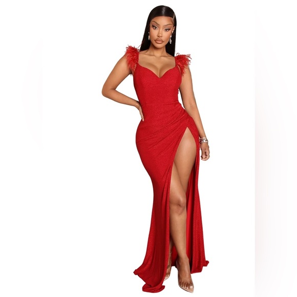 Fashion Nova Dresses & Skirts - NWT Fashion Nova holiday formal dress in color red size‎ M